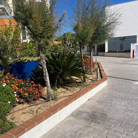 Atico En Port Gran Roses Daire Dış mekan fotoğraf